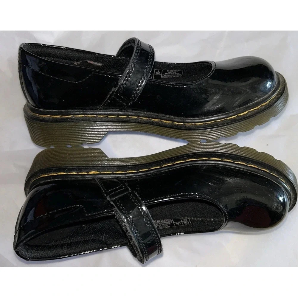 Girls Dr Martens Maccy Airwair Leather Mary Jane's Size 1 Euro 32